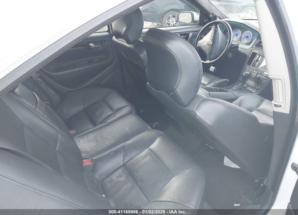 2004 VOLVO S60 2.5T VIN: YV1RS59VX42393832