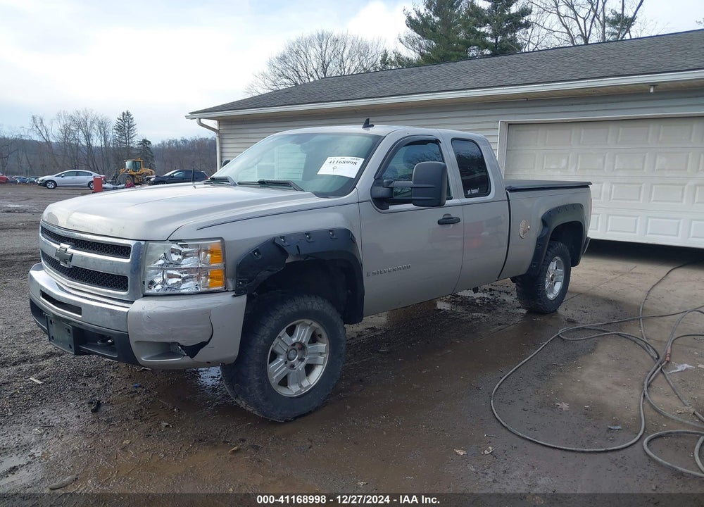 2009 CHEVROLET SILVERADO 1500 LT VIN: 1GCEK29089Z112424
