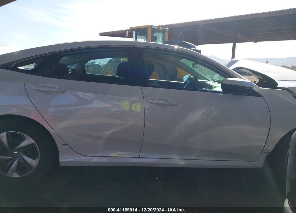 2019 HONDA CIVIC VIN: 19XFC2F66KE026296