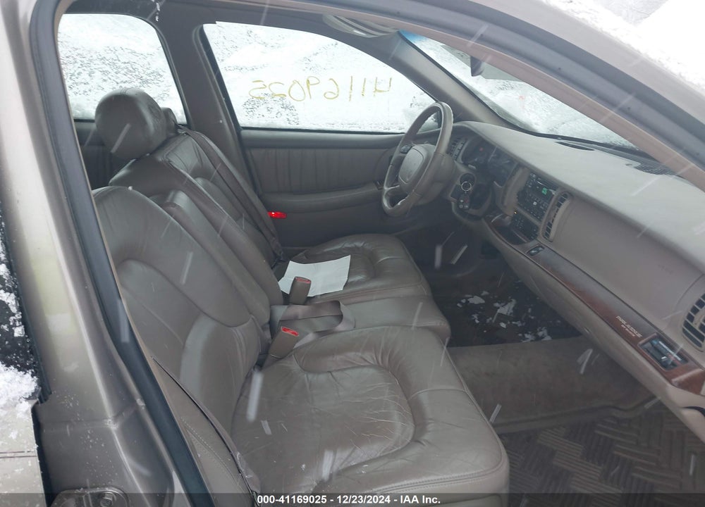 2000 BUICK PARK AVENUE VIN: 1G4CW54K7Y4222362