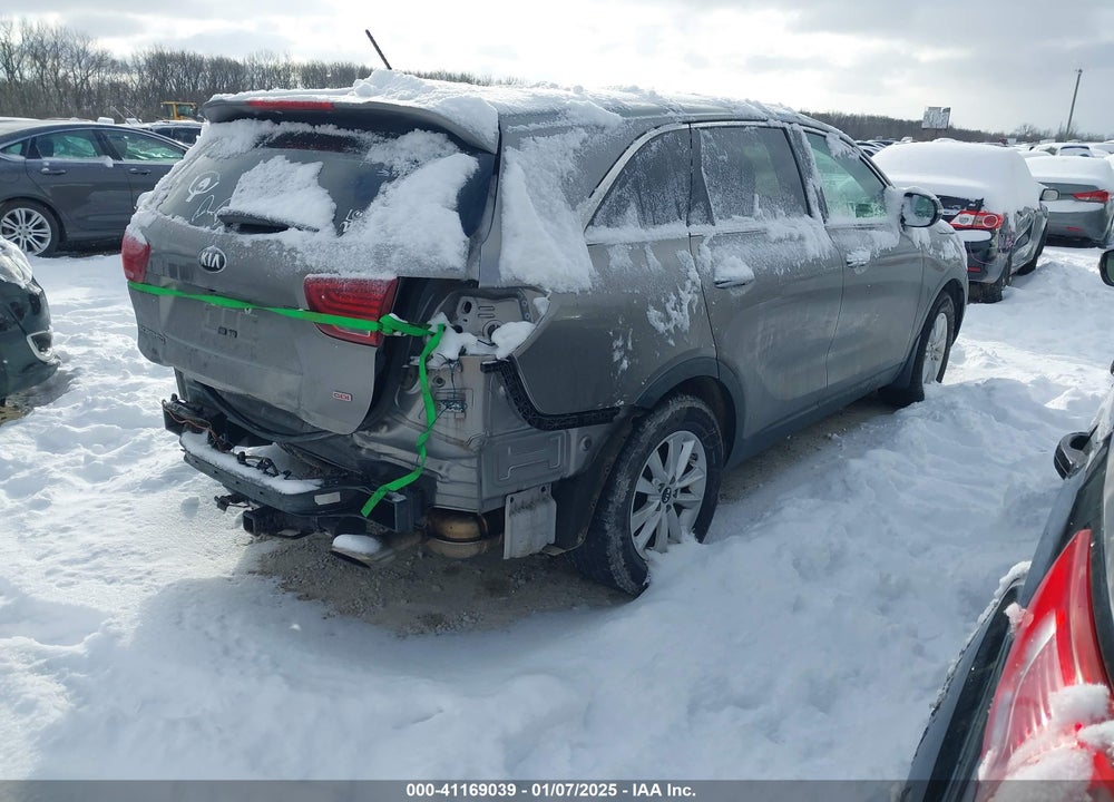 2019 KIA SORENTO 2.4L L VIN: 5XYPG4A32KG432452