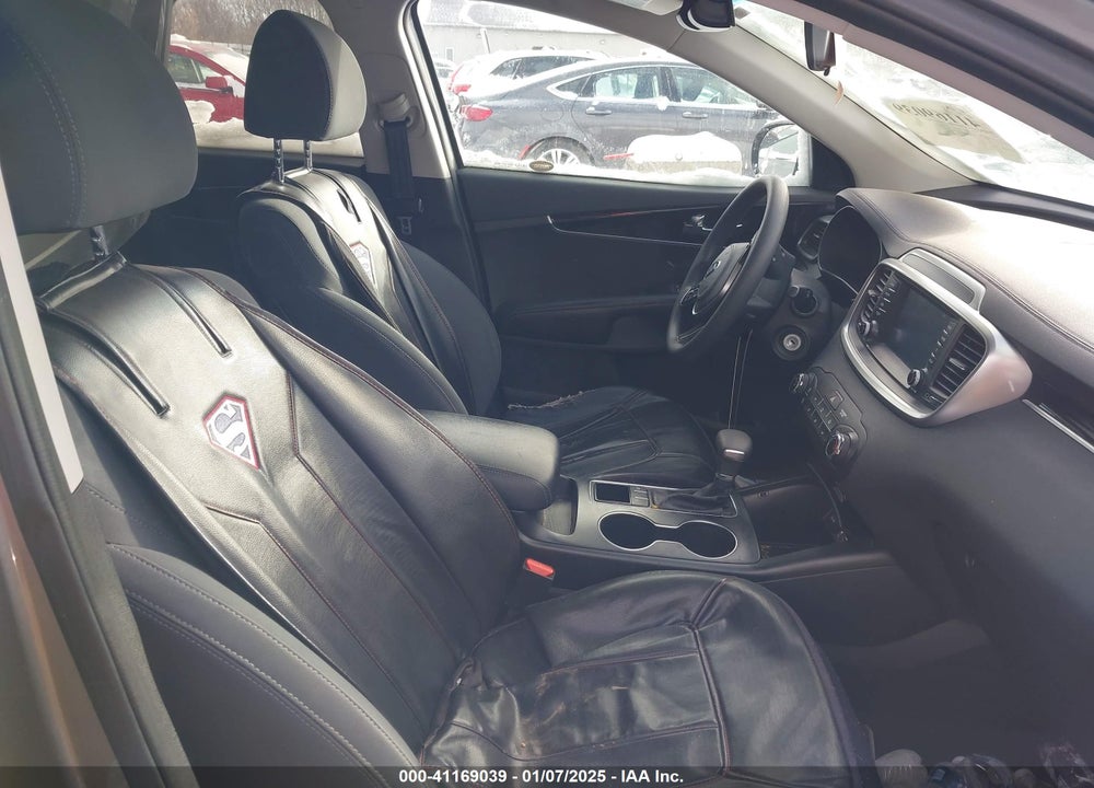2019 KIA SORENTO 2.4L L VIN: 5XYPG4A32KG432452