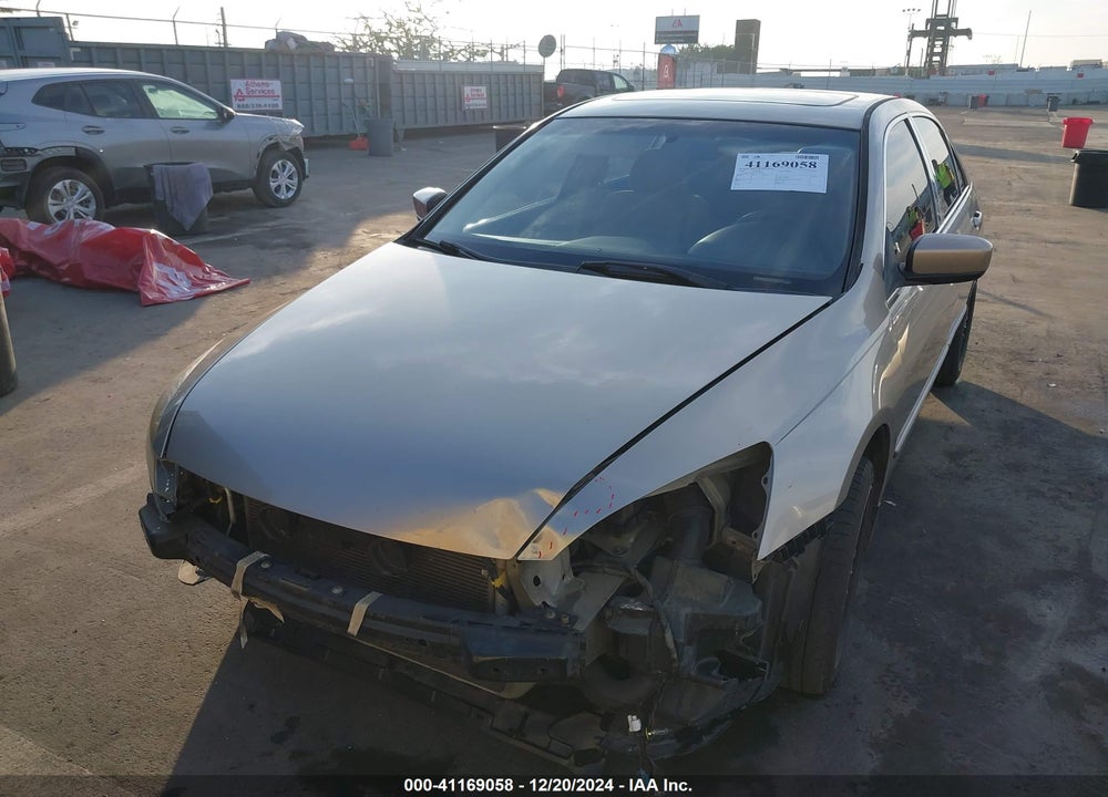 2003 HONDA ACCORD 2.4 EX VIN: JHMCM56673C071420