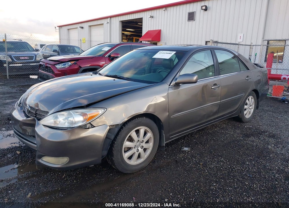 2004 TOYOTA CAMRY XLE VIN: 4T1BE30K44U930538