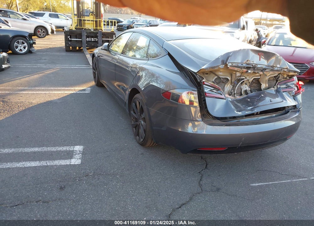 2020 TESLA MODEL S LONG RANGE DUAL MOTOR ALL-WHEEL DRIVE/LONG RANGE PLUS DUAL MOTOR ALL-WHEEL DRIVE VIN: 5YJSA1E28LF414994