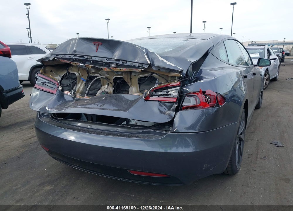 2020 TESLA MODEL S LONG RANGE DUAL MOTOR ALL-WHEEL DRIVE/LONG RANGE PLUS DUAL MOTOR ALL-WHEEL DRIVE VIN: 5YJSA1E28LF414994