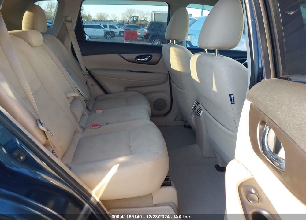 2015 NISSAN ROGUE SV VIN: 5N1AT2MV4FC751988