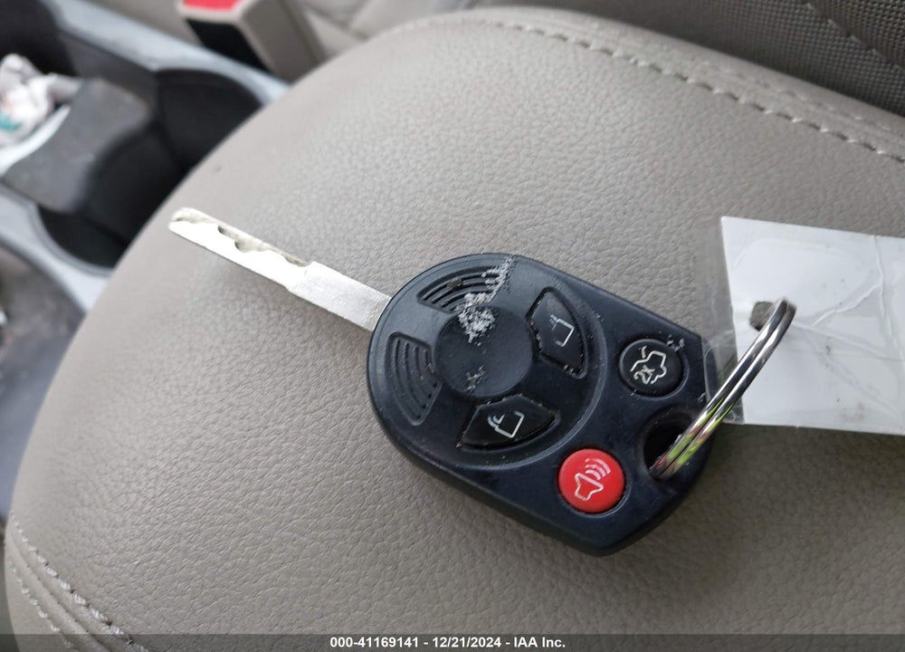 2016 FORD ESCAPE SE VIN: 1FMCU9GX2GUA01075