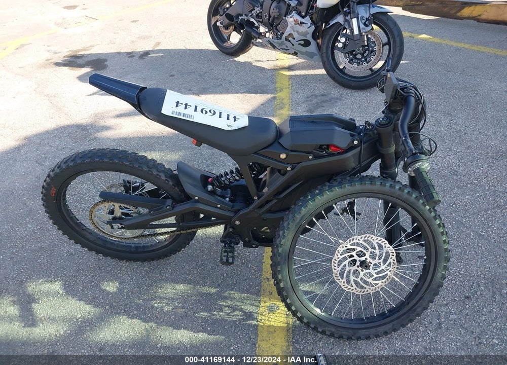 2024 ELECTRIC E BIKE XP TRIKE VIN: ERPEAE029R1007759