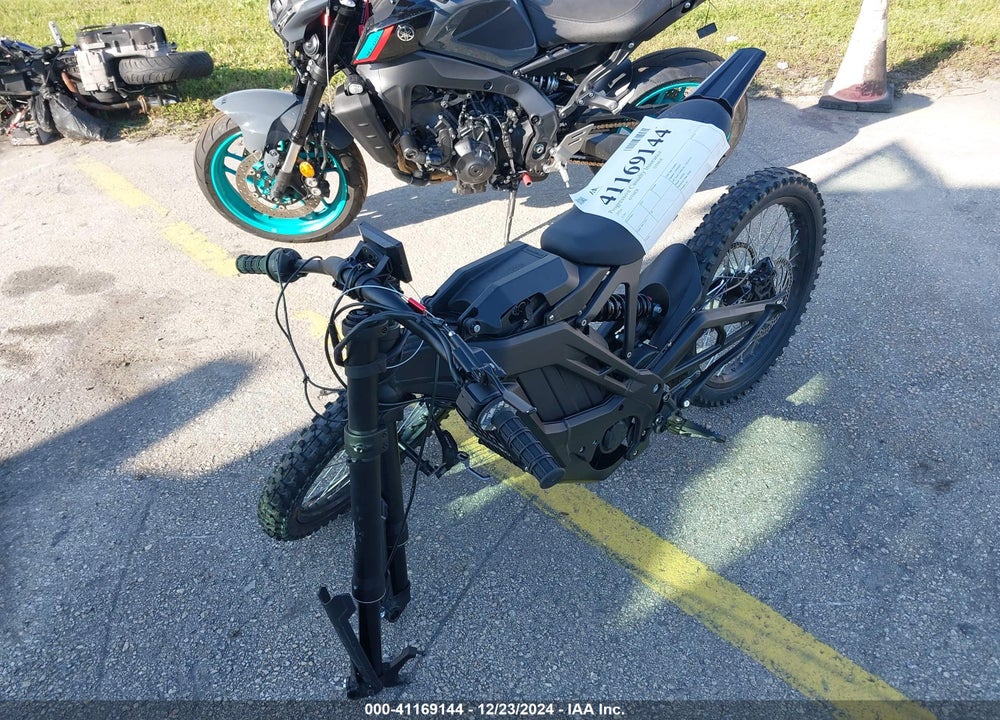 2024 ELECTRIC E BIKE XP TRIKE VIN: ERPEAE029R1007759