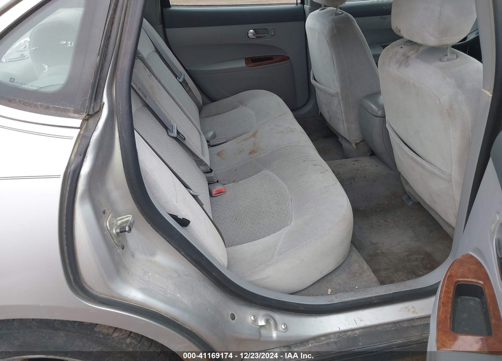 2005 BUICK LACROSSE CX VIN: 2G4WC532051196945
