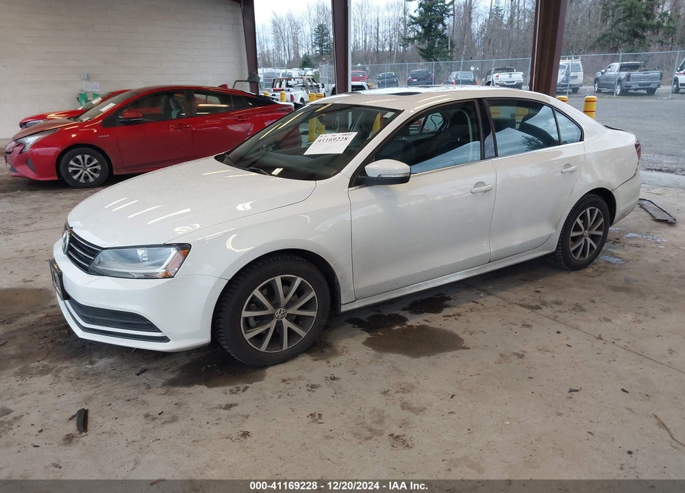 2017 VOLKSWAGEN JETTA 1.4T SE VIN: 3VWDB7AJ0HM305662