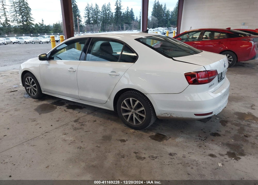 2017 VOLKSWAGEN JETTA 1.4T SE VIN: 3VWDB7AJ0HM305662