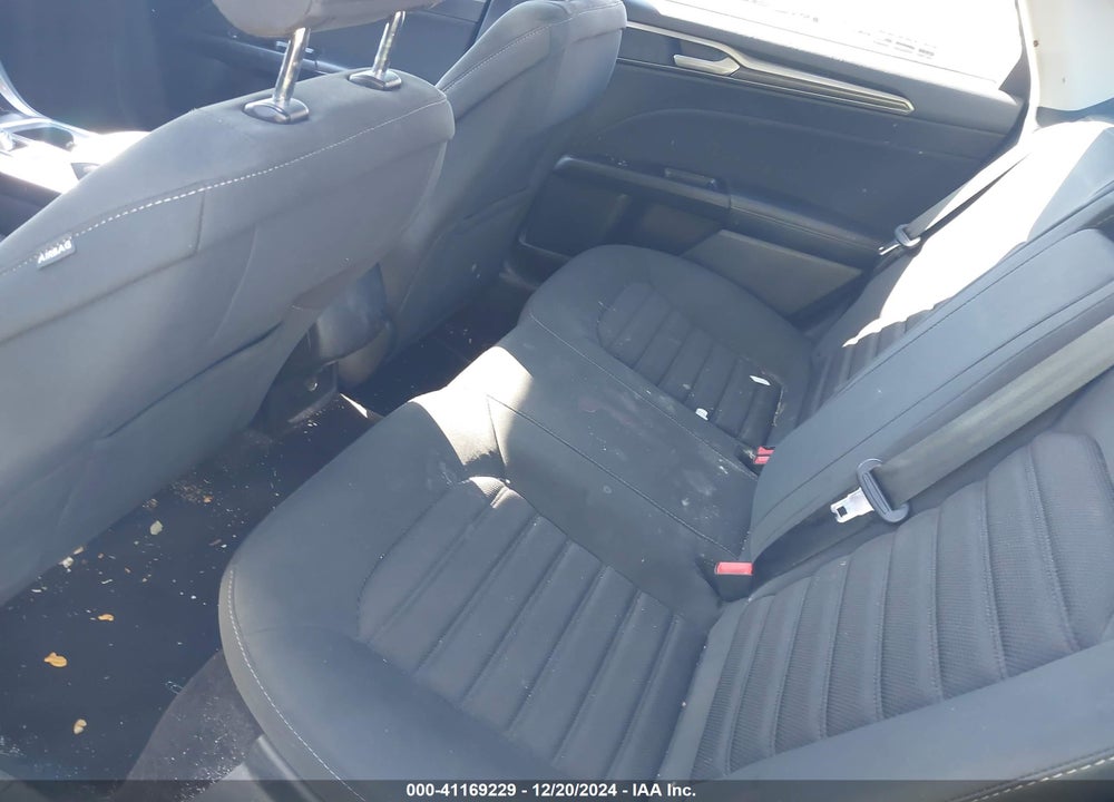 2017 FORD FUSION S VIN: 3FA6P0G76HR189067