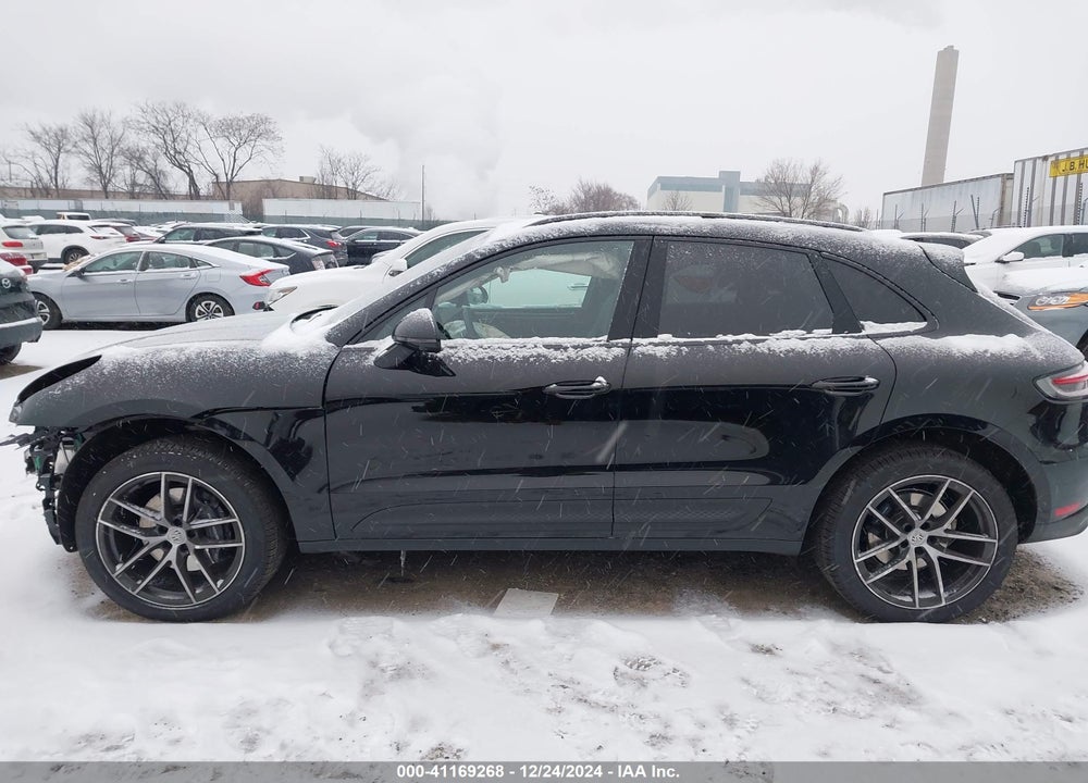 2024 PORSCHE MACAN T VIN: WP1AA2A56RLB10620