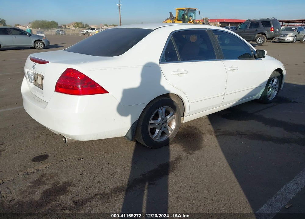 2007 HONDA ACCORD 2.4 SE VIN: 1HGCM56377A137152