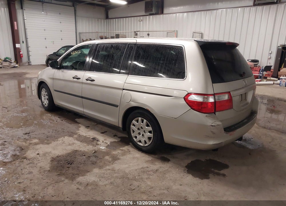 2005 HONDA ODYSSEY LX VIN: 5FNRL38285B013769