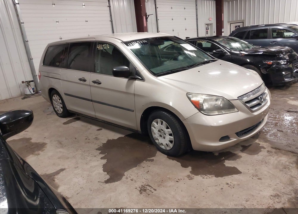 2005 HONDA ODYSSEY LX VIN: 5FNRL38285B013769