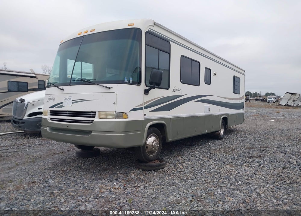 2000 FORD F550 SUPER DUTY STRIPPED CHASS VIN: 3FCLF53SXYJA04430