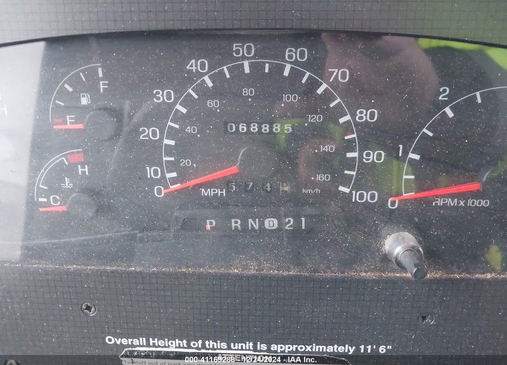 2000 FORD F550 SUPER DUTY STRIPPED CHASS VIN: 3FCLF53SXYJA04430