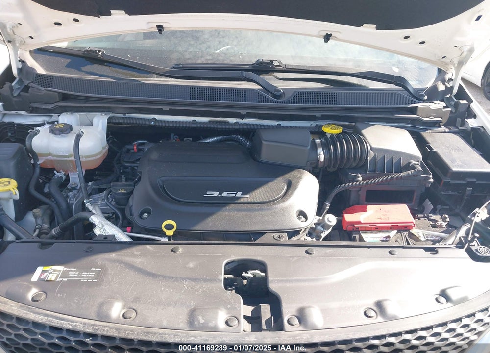 2018 CHRYSLER PACIFICA TOURING L VIN: 2C4RC1BGXJR204505