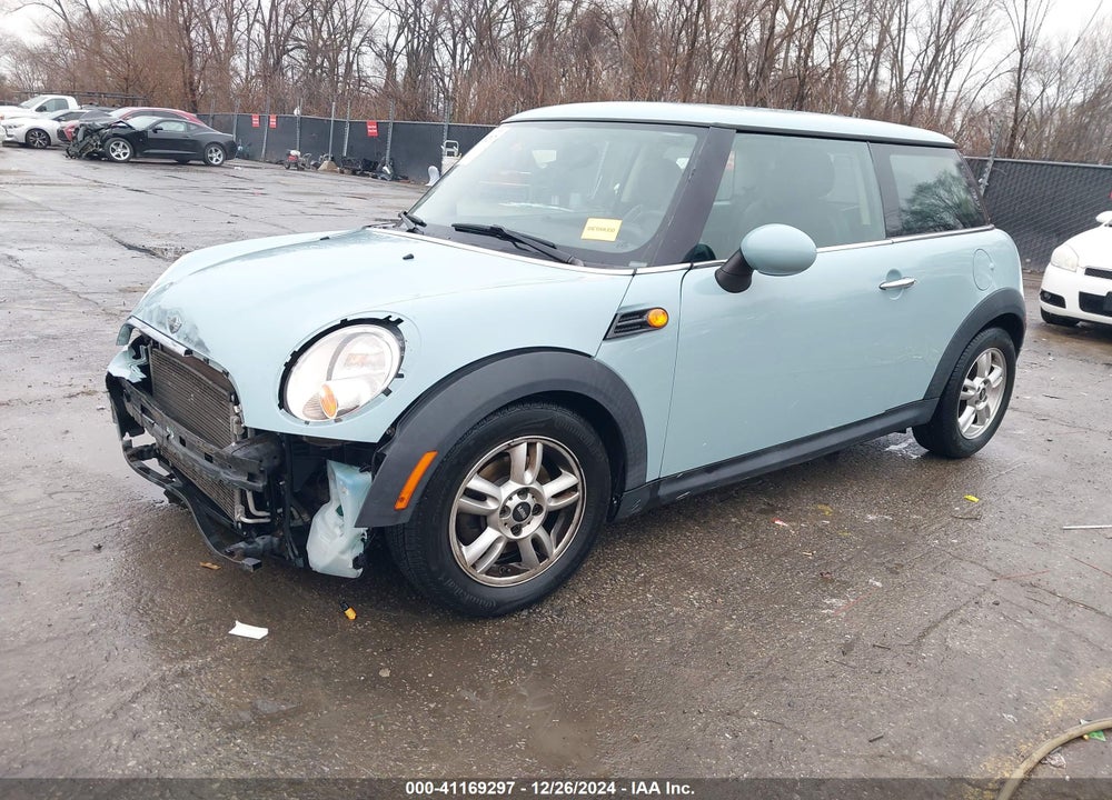 2012 MINI COOPER VIN: WMWSU3C54CT541901