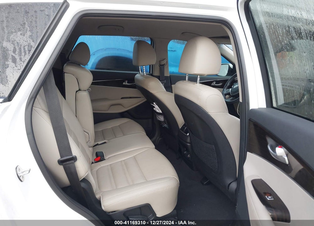 2019 KIA SORENTO 3.3L EX VIN: 5XYPH4A55KG500564