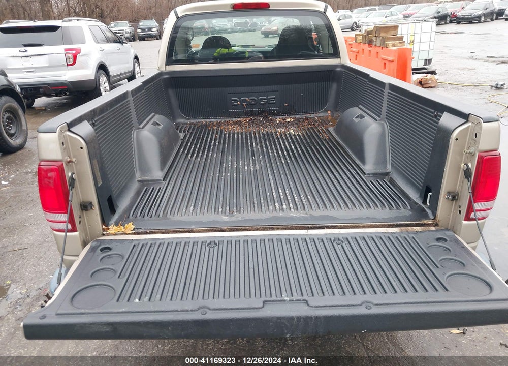 2004 DODGE DAKOTA VIN: 1D7GL12K64S748598