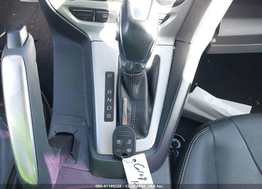 2013 FORD FOCUS SE VIN: 1FADP3F28DL210931