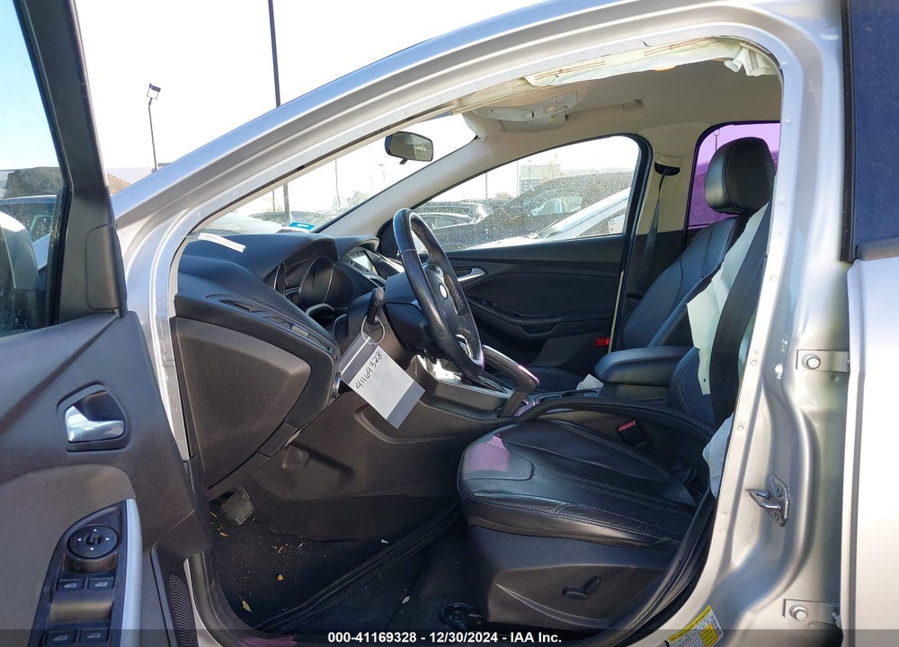 2013 FORD FOCUS SE VIN: 1FADP3F28DL210931