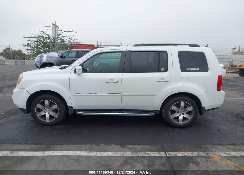 2013 HONDA PILOT TOURING VIN: 5FNYF3H90DB015501