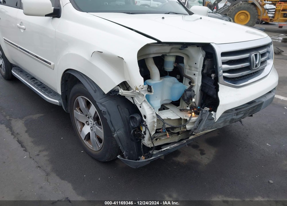 2013 HONDA PILOT TOURING VIN: 5FNYF3H90DB015501