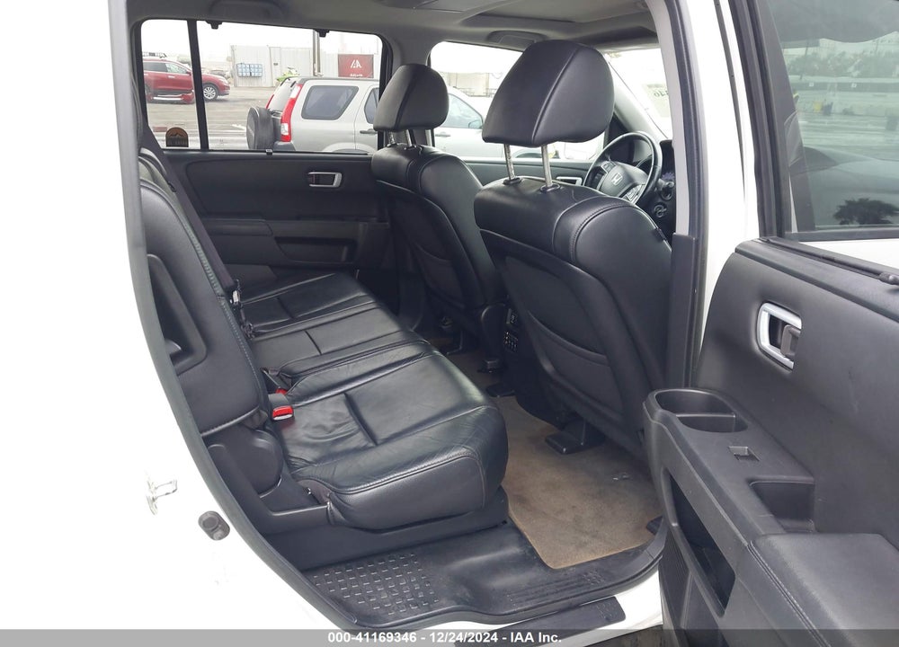 2013 HONDA PILOT TOURING VIN: 5FNYF3H90DB015501