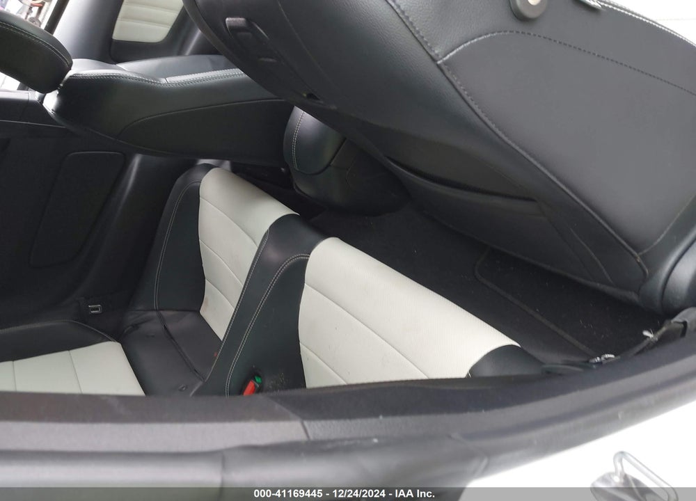 2022 FORD MUSTANG VIN: 1FA6P8CF5N5127959