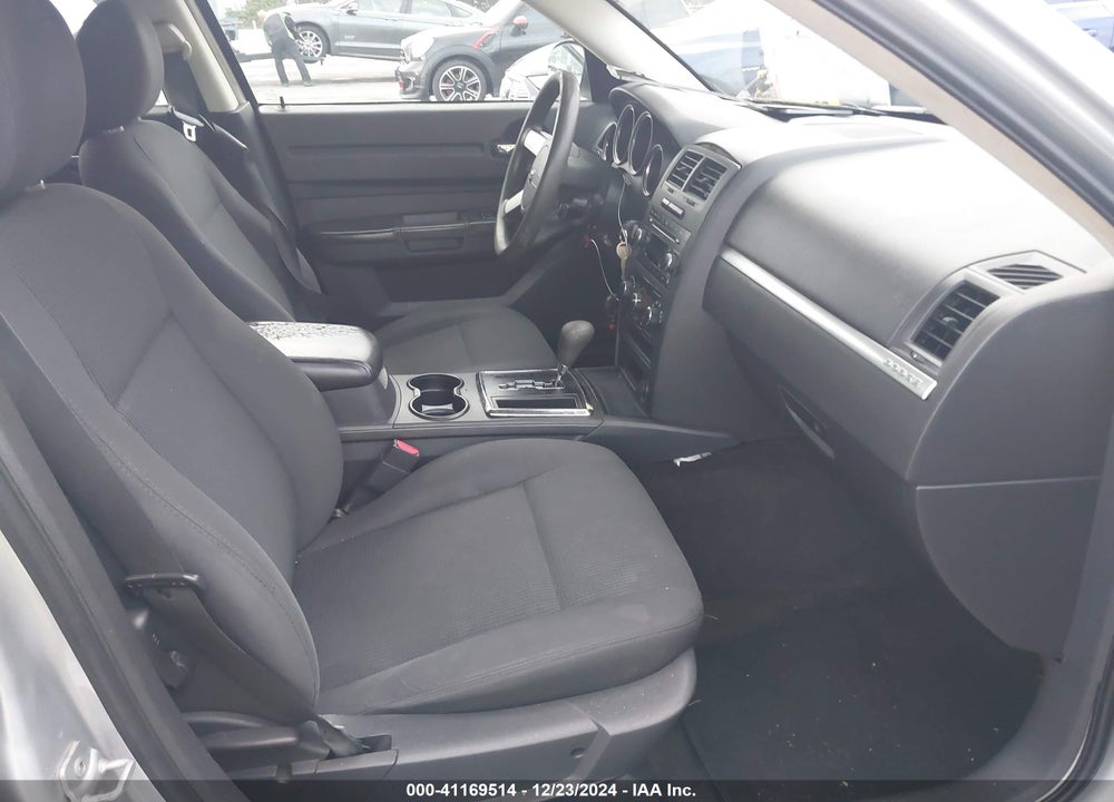 2008 DODGE CHARGER VIN: 2B3KA43R68H195862