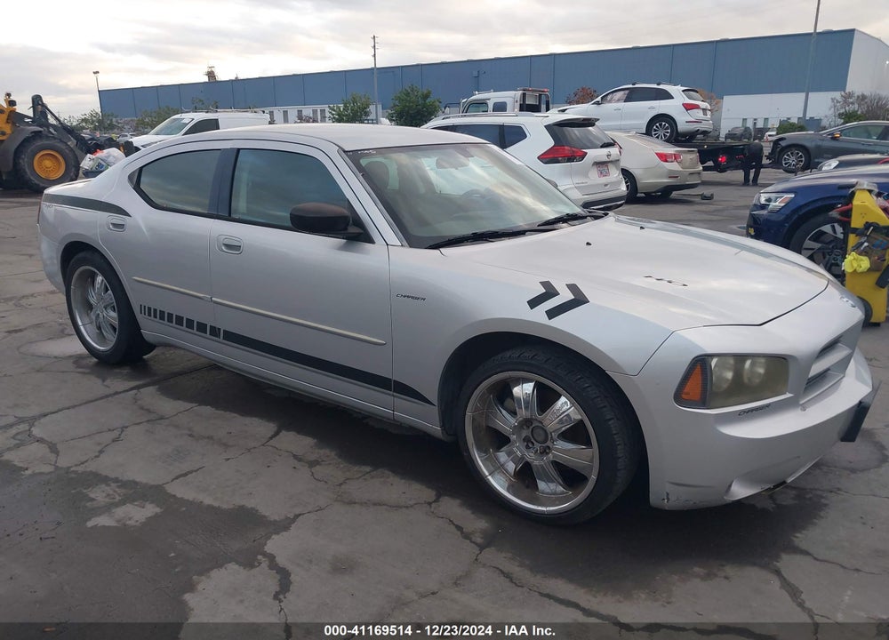 2008 DODGE CHARGER VIN: 2B3KA43R68H195862