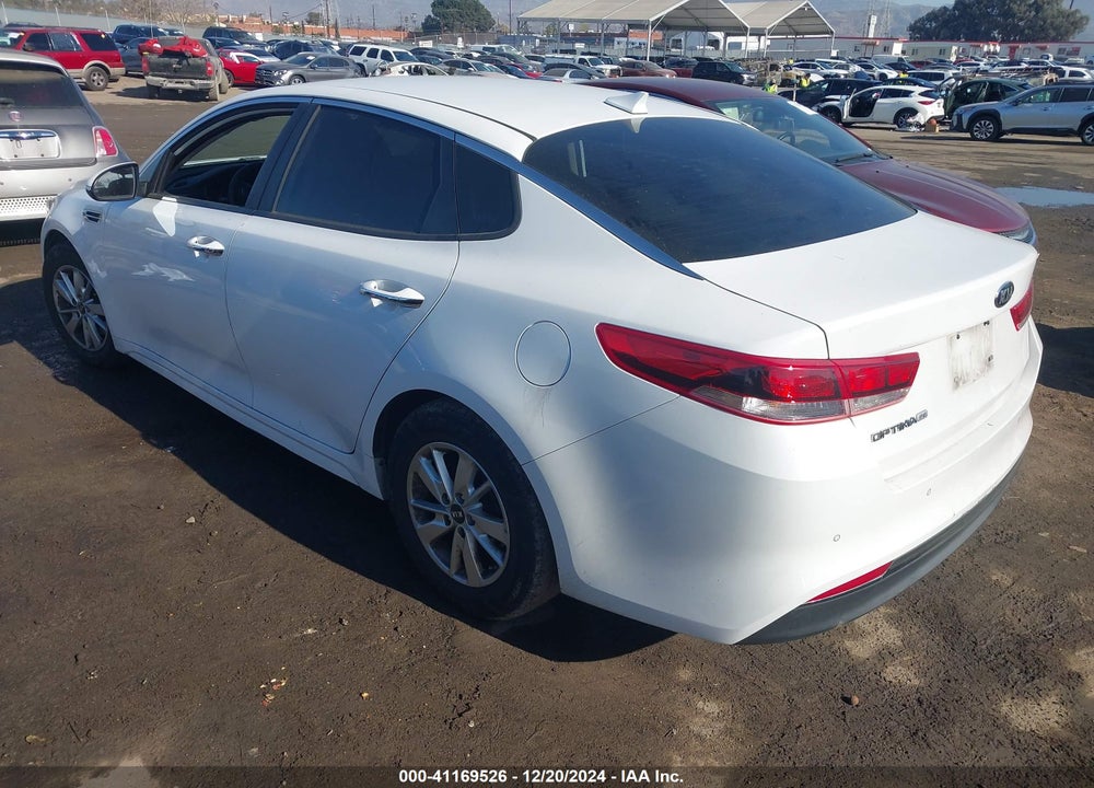 2016 KIA OPTIMA LX VIN: 5XXGT4L35GG067981