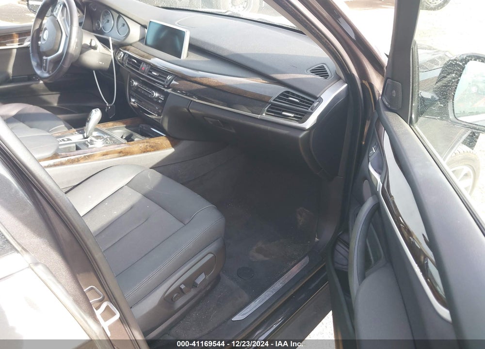 2014 BMW X5 SDRIVE35I VIN: 5UXKR2C52E0H32396