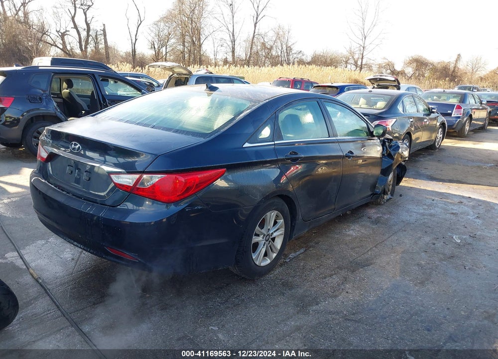 2013 HYUNDAI SONATA GLS VIN: 5NPEB4AC8DH751341