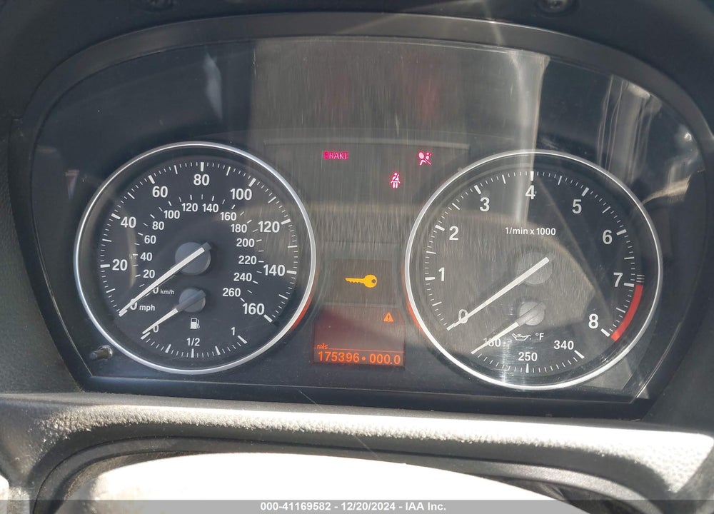 2009 BMW 328I VIN: WBAWV13519P121565