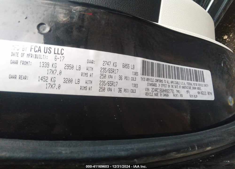 2017 CHRYSLER PACIFICA TOURING L VIN: 2C4RC1BG0HR821731