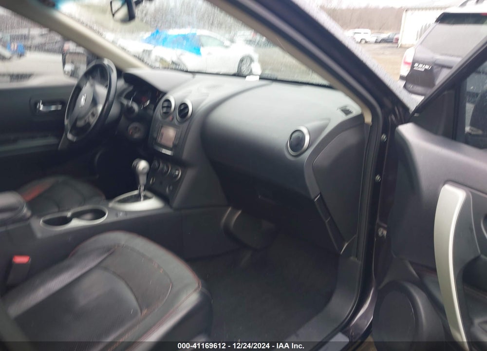 2013 NISSAN ROGUE SV W/SL PKG VIN: JN8AS5MV4DW621928