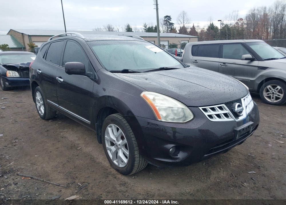 2013 NISSAN ROGUE SV W/SL PKG VIN: JN8AS5MV4DW621928