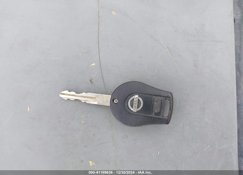 2013 NISSAN ROGUE S VIN: JN8AS5MT0DW535840