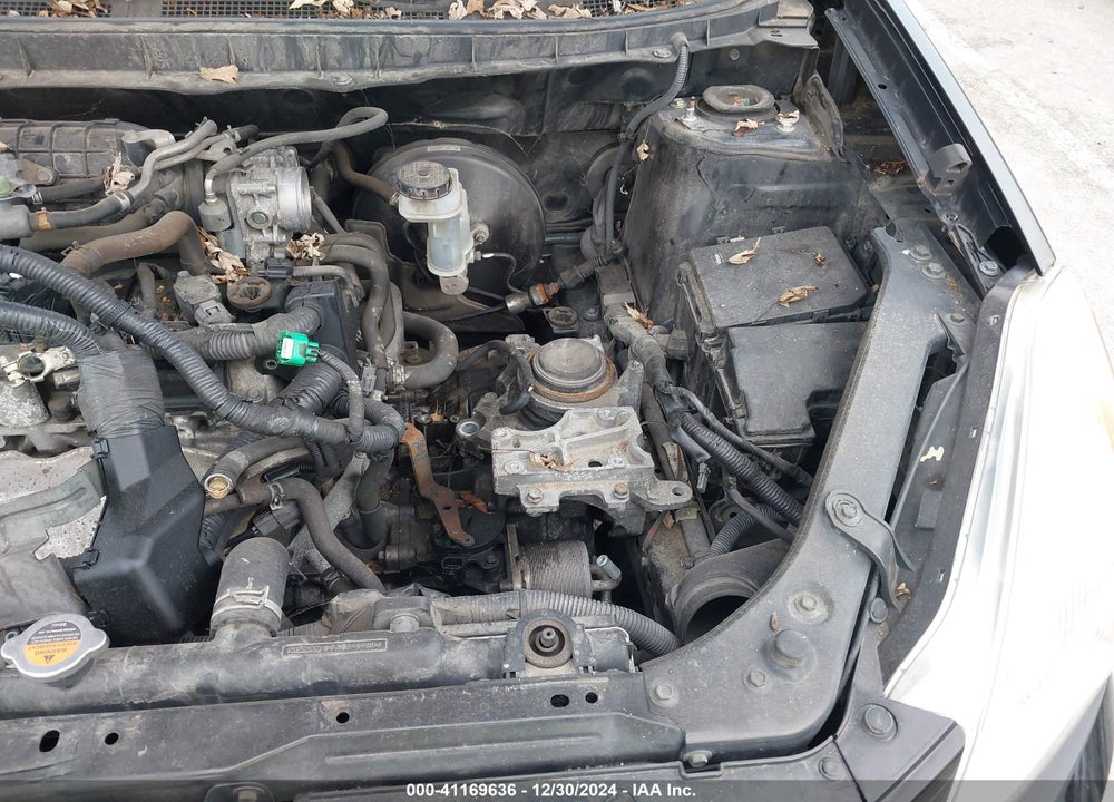 2013 NISSAN ROGUE S VIN: JN8AS5MT0DW535840