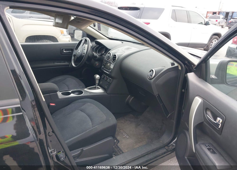 2013 NISSAN ROGUE S VIN: JN8AS5MT0DW535840