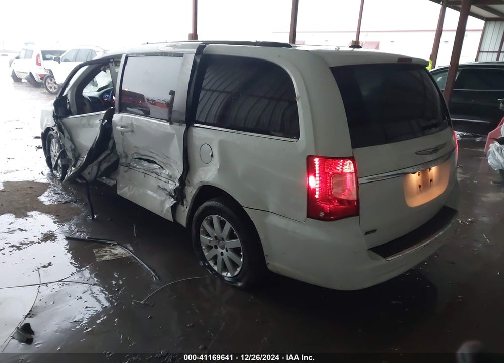 2016 CHRYSLER TOWN & COUNTRY VIN: 2C4RC1BG4GR301319