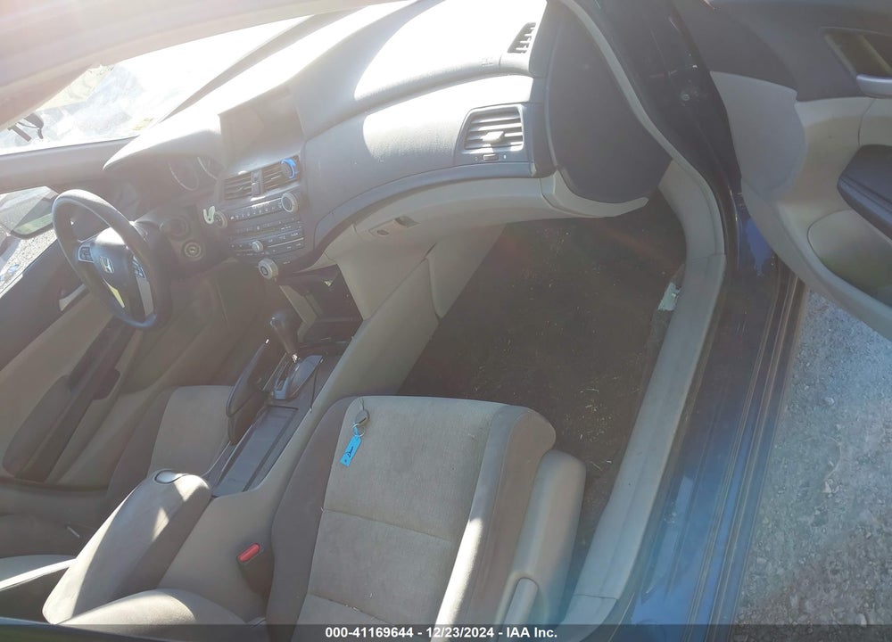2009 HONDA ACCORD 2.4 LX VIN: 1HGCP26359A041450
