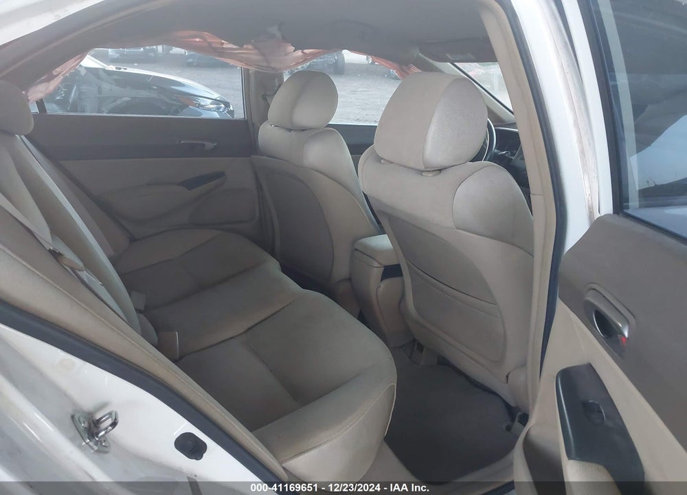 2007 HONDA CIVIC LX VIN: 1HGFA15557L097692