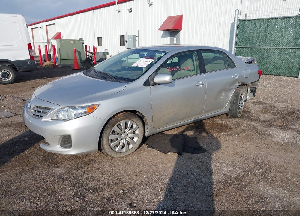 2013 TOYOTA COROLLA LE VIN: JTDBU4EE8DJ117060
